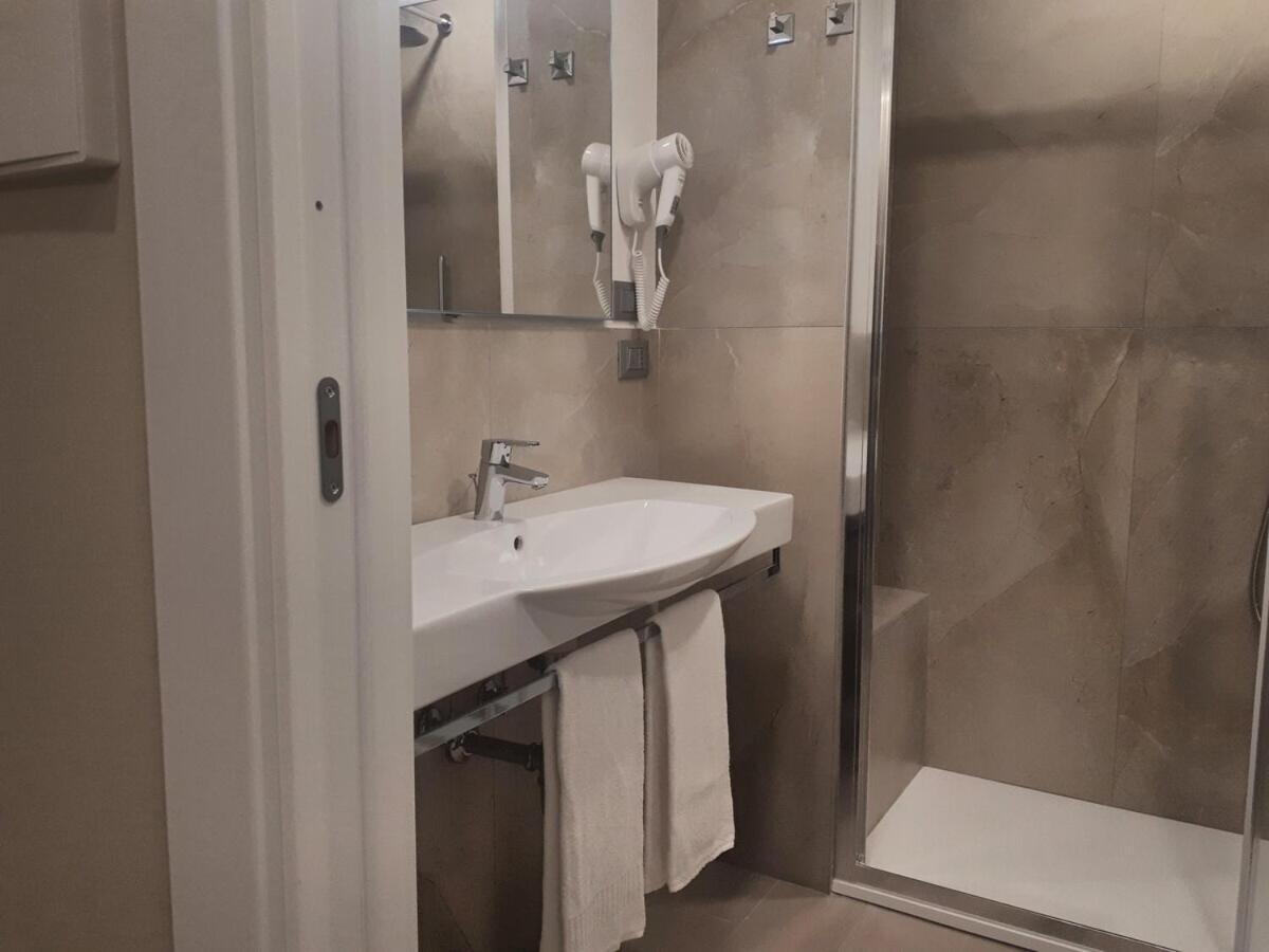 Smart Apartment Sei Chiese - Twa Bologna Zimmer foto