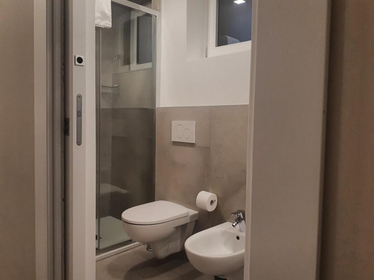 Smart Apartment Sei Chiese - Twa Bologna Zimmer foto