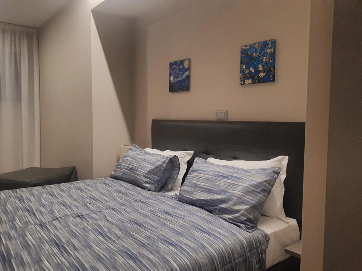 Smart Apartment Sei Chiese - Twa Bologna Zimmer foto