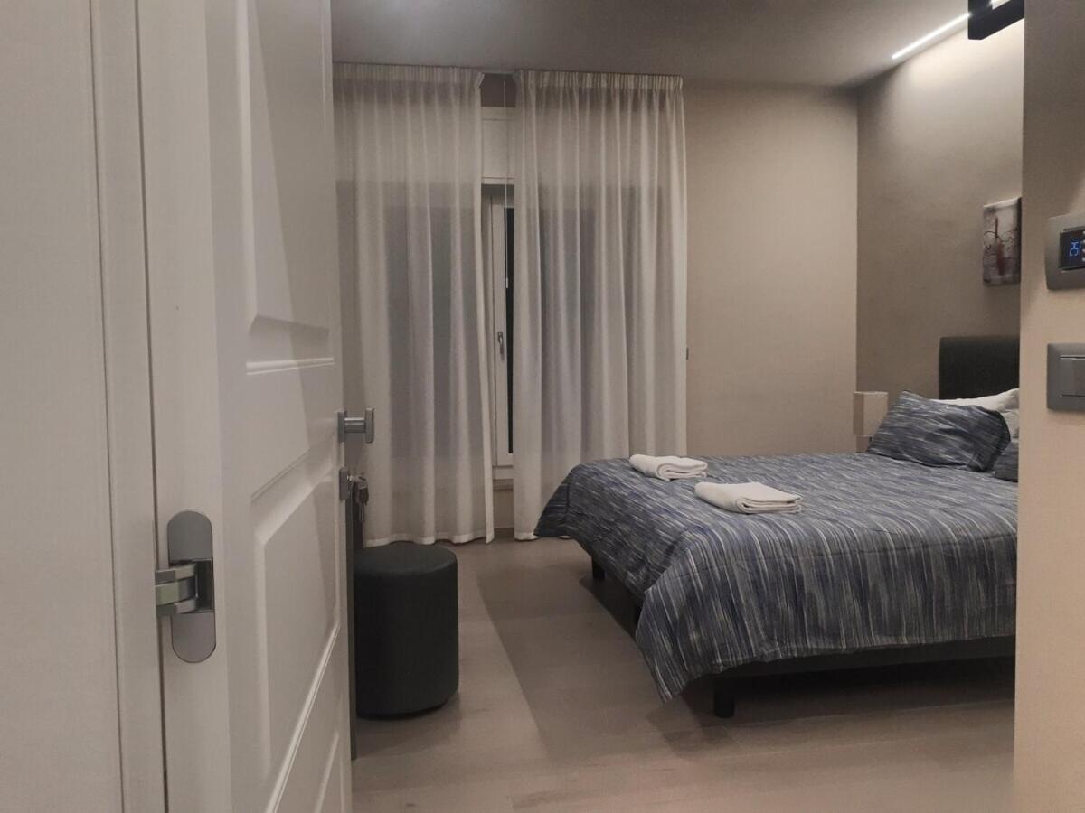 Smart Apartment Sei Chiese - Twa Bologna Zimmer foto